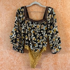 FREE PEOPLE Boho Floral Top bodysuit size XS